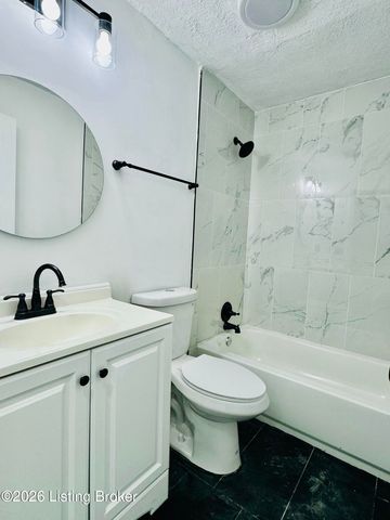 3712 W Kentucky St, Louisville, KY 40211