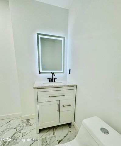 3712 W Kentucky St, Louisville, KY 40211