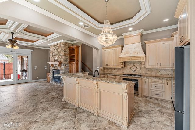 27 Chez Moi Drive, Bossier City, LA 71111