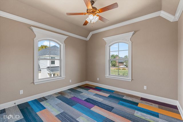 27 Chez Moi Drive, Bossier City, LA 71111