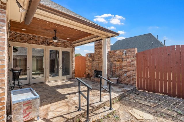 27 Chez Moi Drive, Bossier City, LA 71111