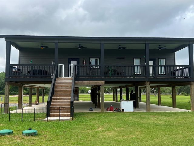 2797 County Road 519, Brazoria, TX 77422