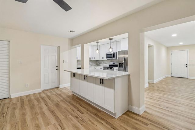6781 33RD AVENUE N, St Petersburg, FL 33710