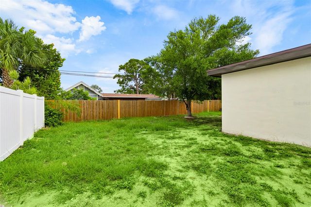 6781 33RD AVENUE N, St Petersburg, FL 33710