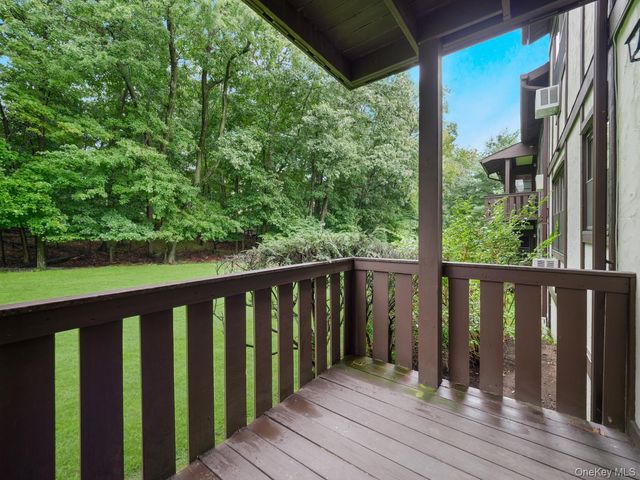 337 Sierra Vista Lane, Valley Cottage, NY 10989