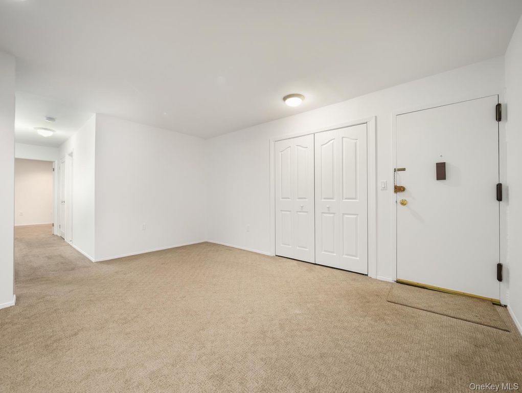 337 Sierra Vista Lane, Valley Cottage, NY 10989 — photo 4