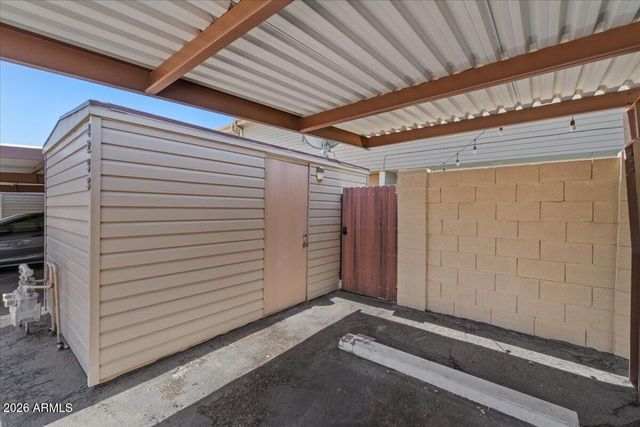 4233 N MILLER Road, Scottsdale, AZ 85251