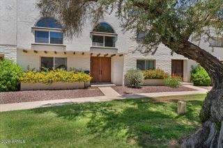 4233 N MILLER Road, Scottsdale, AZ 85251