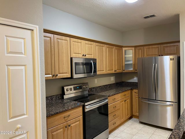 830 Airport Rd Apt 414, Port Orange, FL 32128