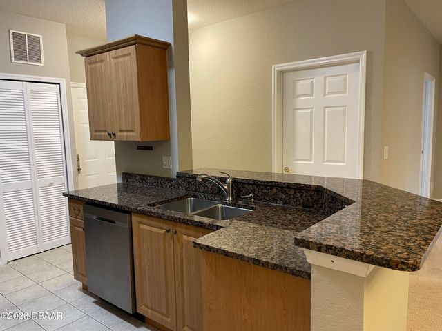 830 Airport Rd Apt 414, Port Orange, FL 32128
