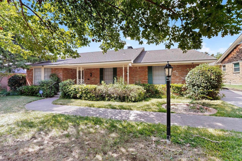 10533 Silverock Drive, Dallas, TX 75218