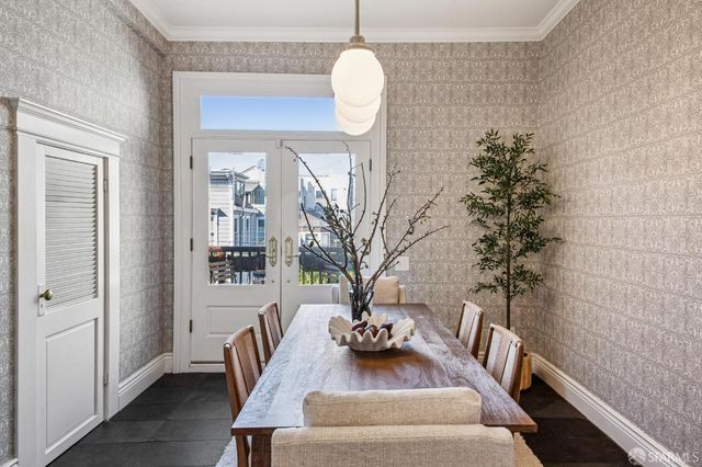 276 Page Street, San Francisco, CA 94102