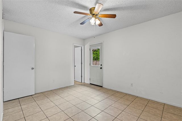 11 Wilson Street, Farmington, AR 72730