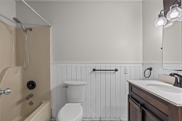 11 Wilson Street, Farmington, AR 72730