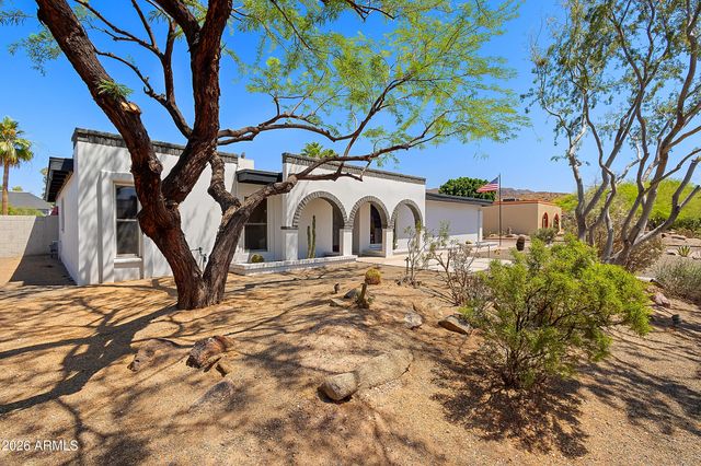 9609 N 35th Place, Phoenix, AZ 85028