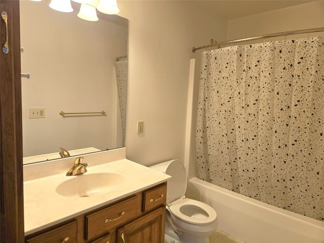 5207 BIRWOOD Drive, Harborcreek, PA 16511