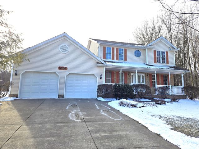 5207 BIRWOOD Drive, Harborcreek, PA 16511