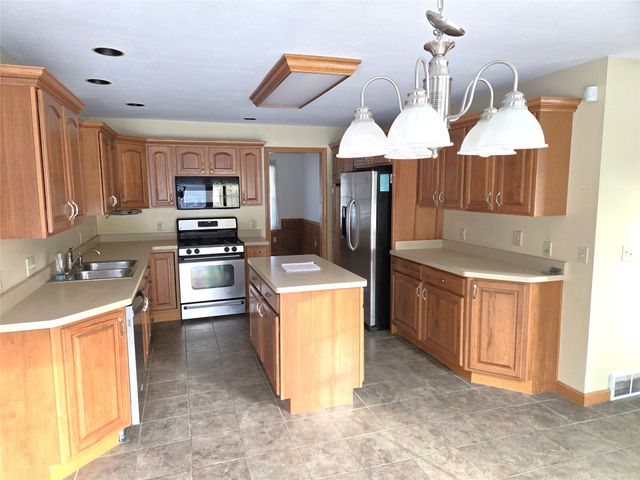 5207 BIRWOOD Drive, Harborcreek, PA 16511