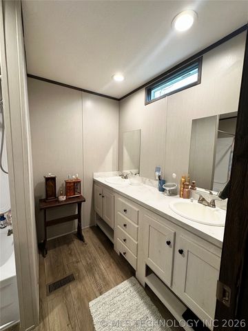 120 S 6th Street, Porter, OK 74454