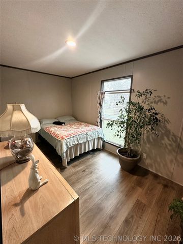 120 S 6th Street, Porter, OK 74454