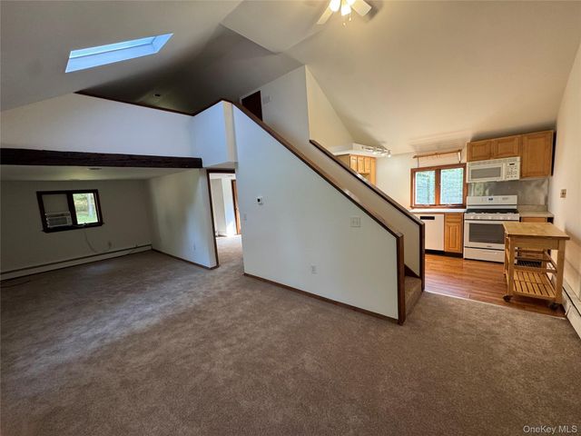 84 Foster Road, Middletown, NY 10941