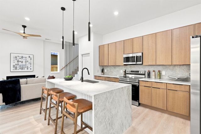3110 Pennsylvania Avenue, Dallas, TX 75215