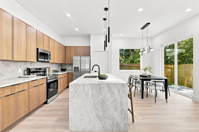 3110 Pennsylvania Avenue, Dallas, TX 75215
