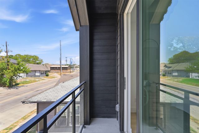 3110 Pennsylvania Avenue, Dallas, TX 75215