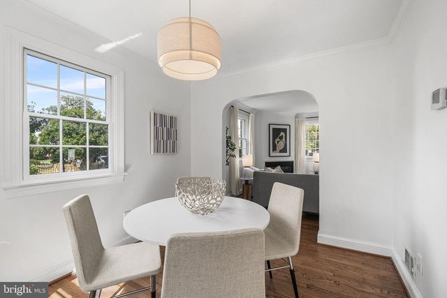 1506 WAYNE ST, Alexandria, VA 22301