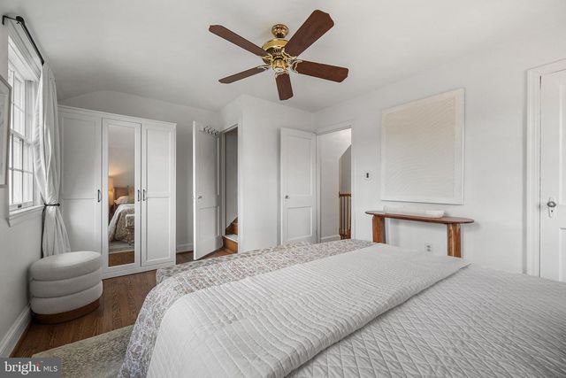 1506 WAYNE ST, Alexandria, VA 22301