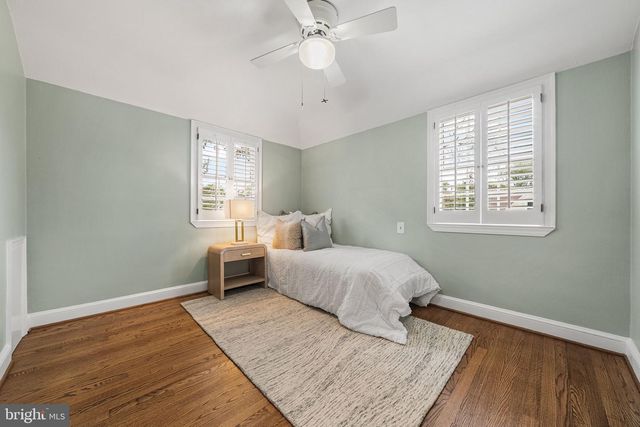1506 WAYNE ST, Alexandria, VA 22301