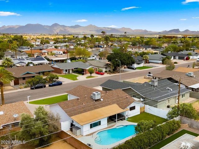 8631 E JACKRABBIT Road, Scottsdale, AZ 85250