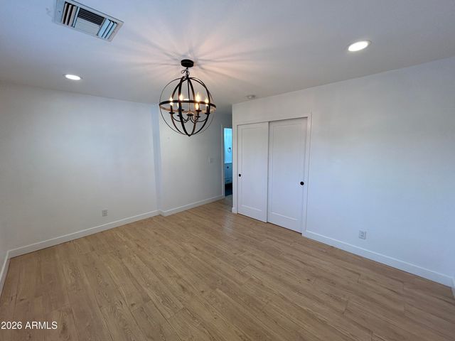 8631 E JACKRABBIT Road, Scottsdale, AZ 85250