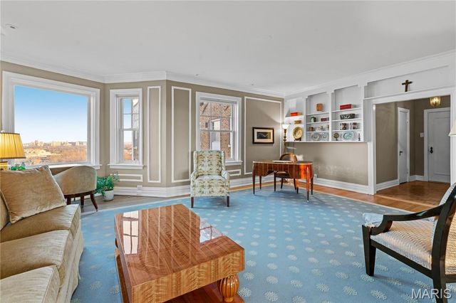 625 S Skinker Boulevard 1702, St Louis, MO 63105