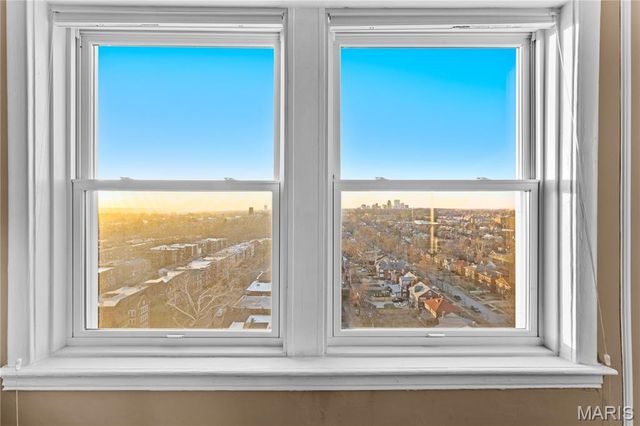 625 S Skinker Boulevard 1702, St Louis, MO 63105