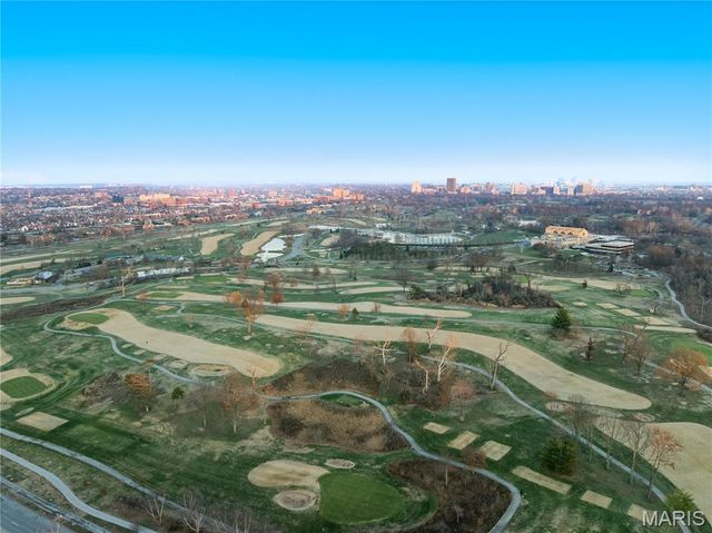 625 S Skinker Boulevard 1702, St Louis, MO 63105