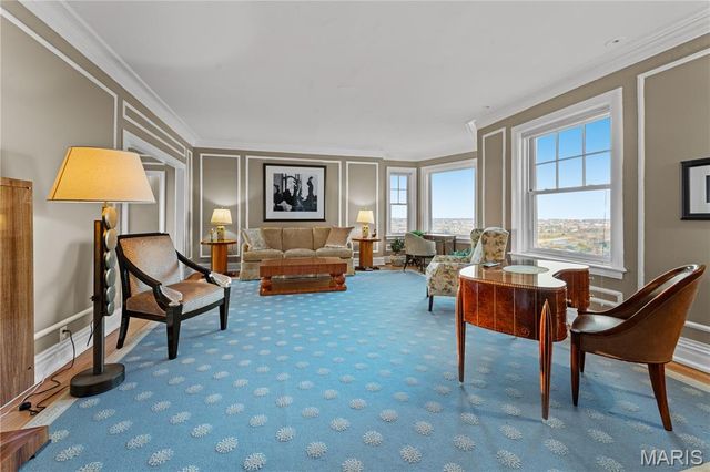 625 S Skinker Boulevard 1702, St Louis, MO 63105