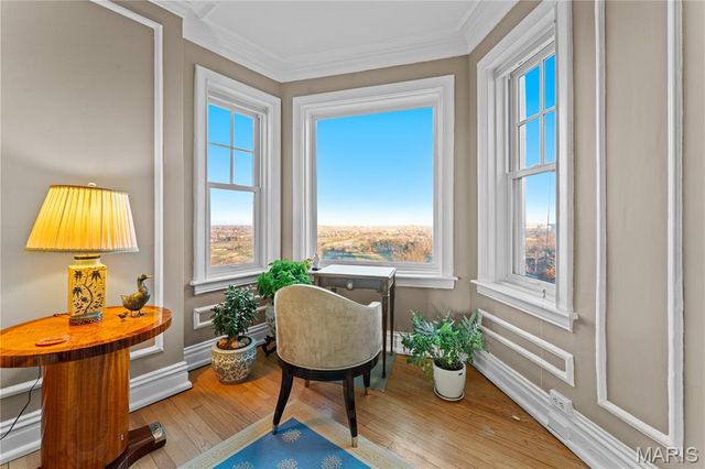 625 S Skinker Boulevard 1702, St Louis, MO 63105