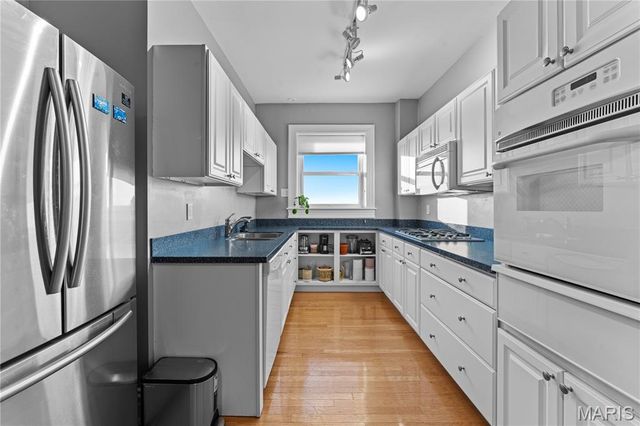 625 S Skinker Boulevard 1702, St Louis, MO 63105