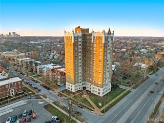 625 S Skinker Boulevard 1702, St Louis, MO 63105