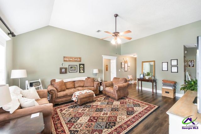 109 Sanders Court, Warner Robins, GA 31088
