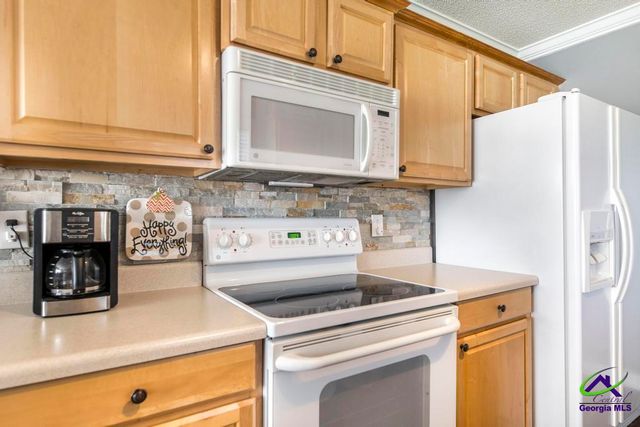 109 Sanders Court, Warner Robins, GA 31088