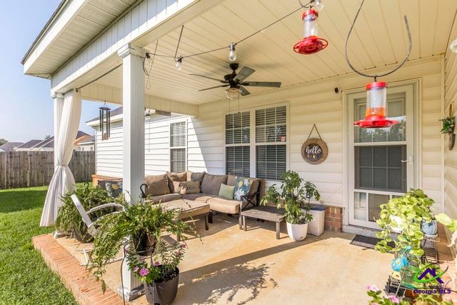 109 Sanders Court, Warner Robins, GA 31088
