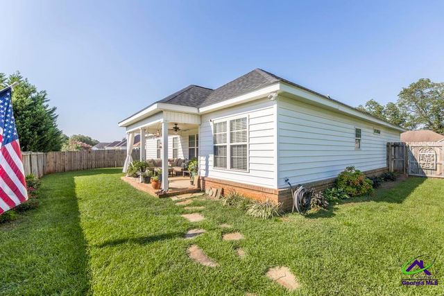 109 Sanders Court, Warner Robins, GA 31088