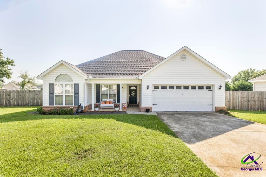 109 Sanders Court, Warner Robins, GA 31088