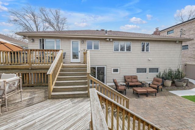 849 Flanders Drive, North Woodmere, NY 11581