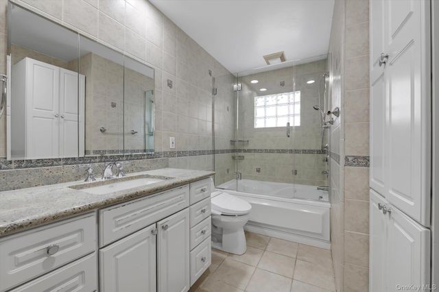 849 Flanders Drive, North Woodmere, NY 11581