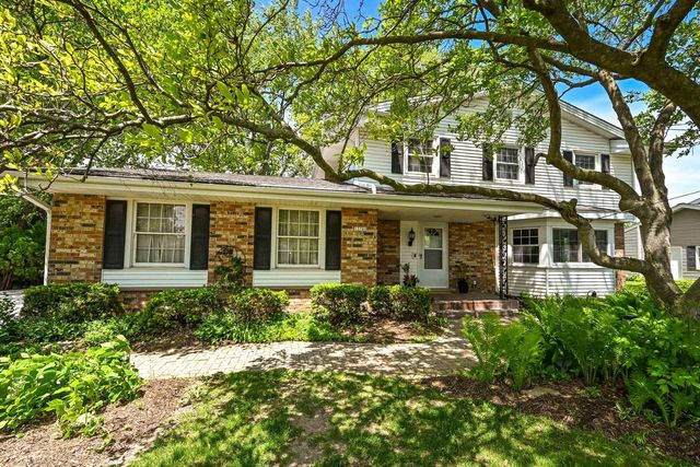13780 W Graham STREET, New Berlin, WI 53151