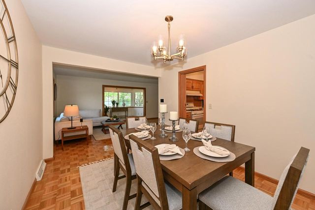 13780 W Graham STREET, New Berlin, WI 53151