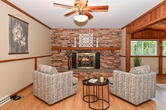13780 W Graham STREET, New Berlin, WI 53151